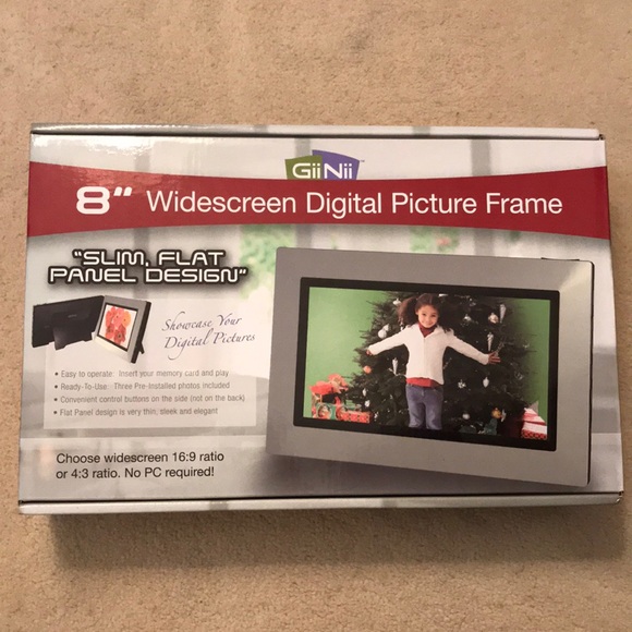 NWT Giinii 8” LCD Widescreen Digital Picture Frame - Picture 1 of 5
